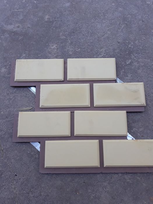 Fasad va sokol plitkalari ishlab chiqiarilmoqda