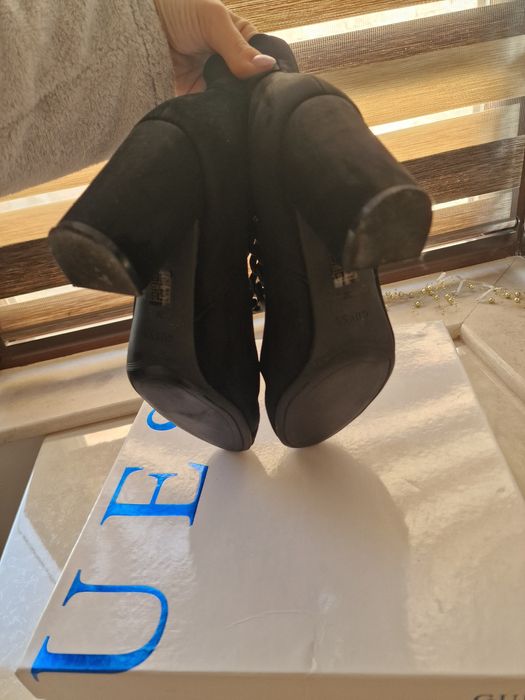 Дамски боти Guess