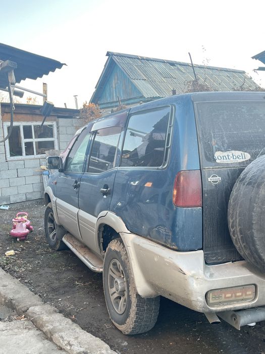 Ниссан мистрал срочно