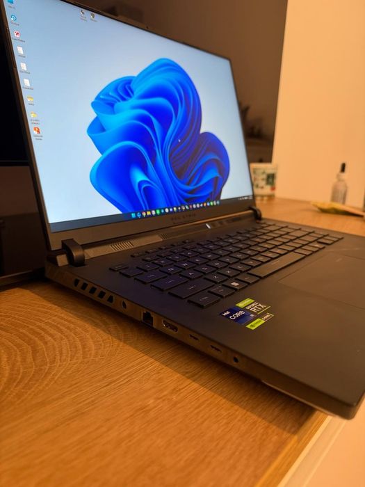 Laptop ASUS ROG SCAR 16, i9-13980HX, RTX 4080, 32GB, 2TB, QHD+ 240Hz