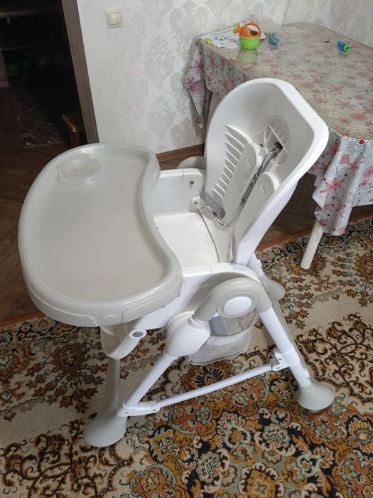 Детское кресло для кормления
