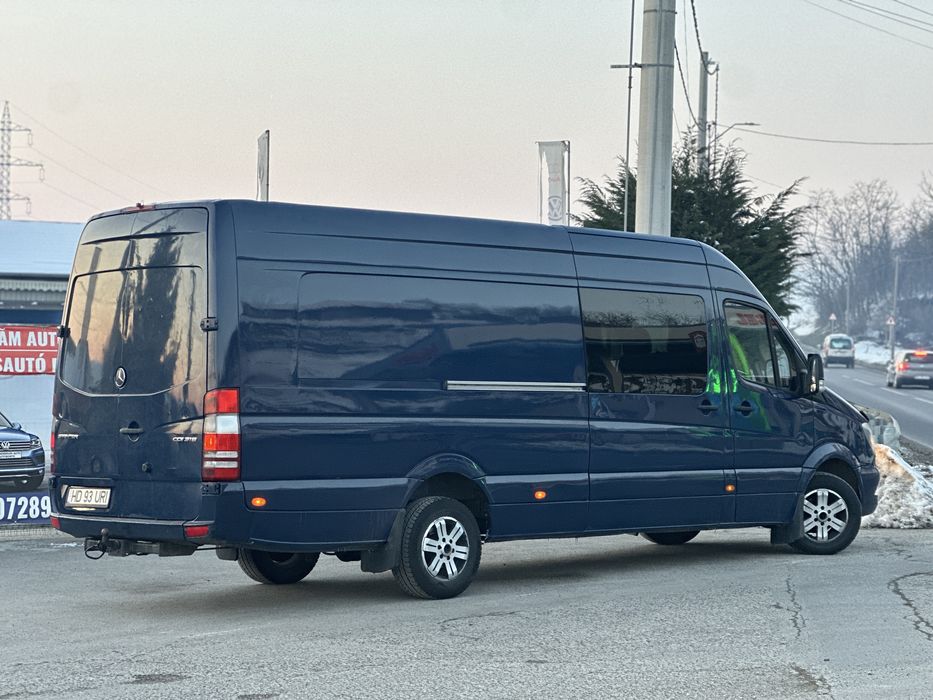 Mercedes Sprinter 319 CDI 3.0 V6 190CP XXL 9 Locuri Cârlig 3.5T 319