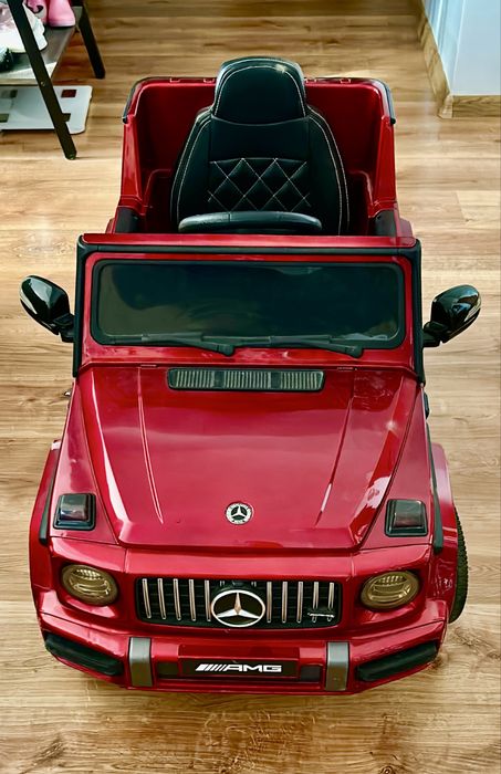Madinuta electrica SUV Mercedes