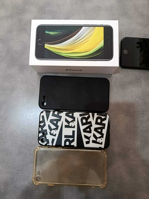 Iphone SE в много добро състояние