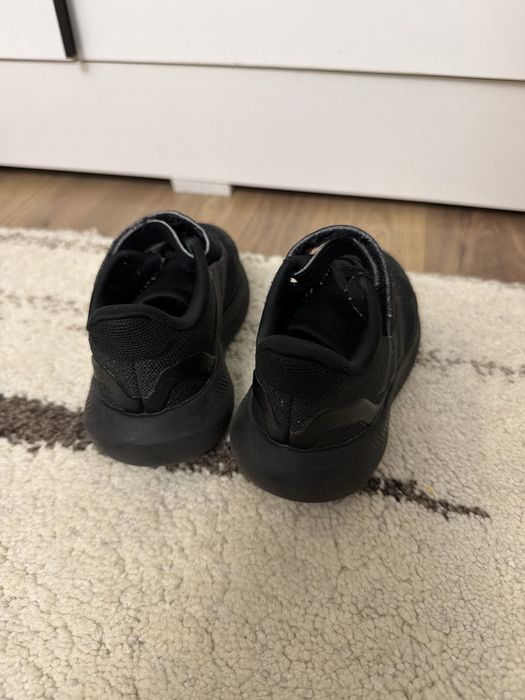 Adidas kids кроссовки