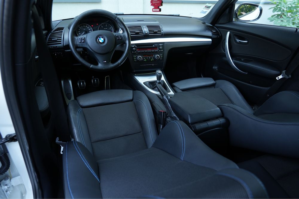 BMW 1 Series 2011 — imagine 5
