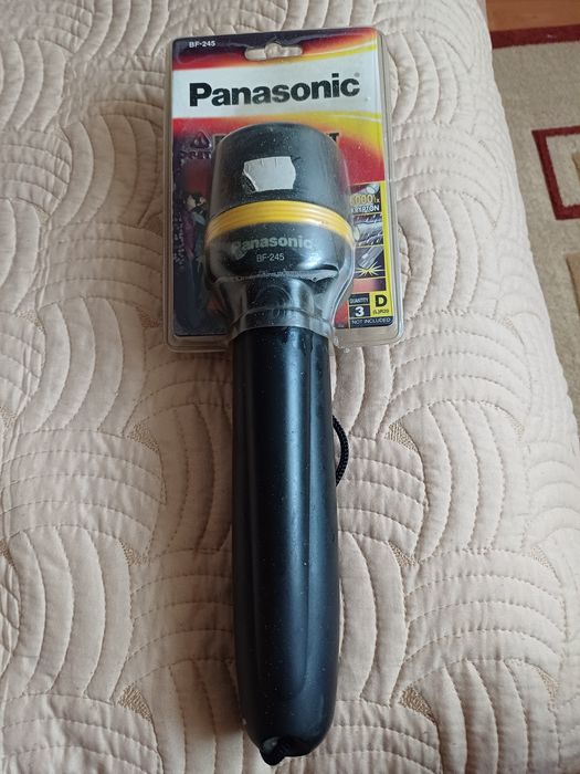 Lanterna panasonic vanatoare