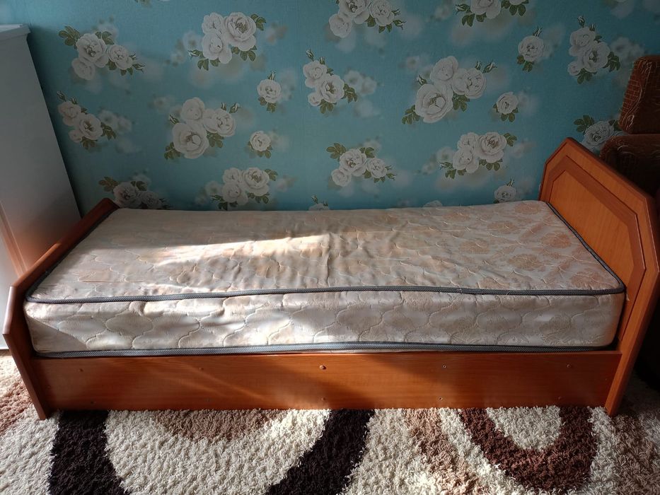 Кровать детская.