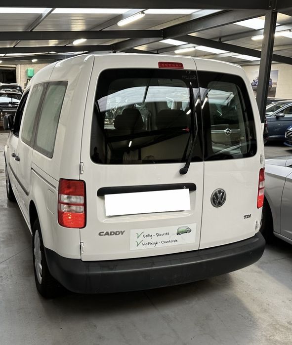 Volkswagen Caddy 1.6 TDI – 2013 – 5 locuri – Stare foarte bună