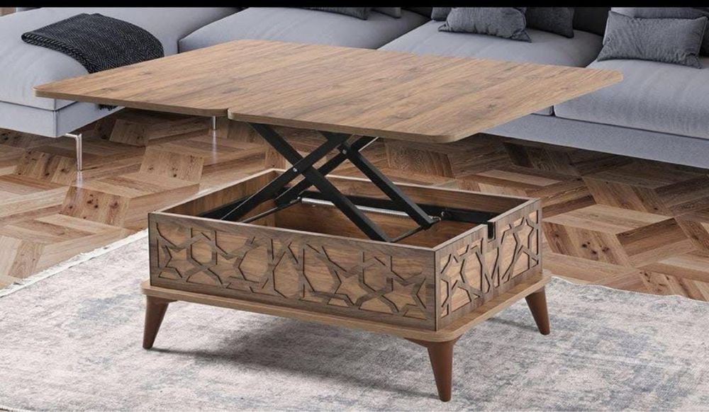 Холна маса която може да се превърне в трапезна