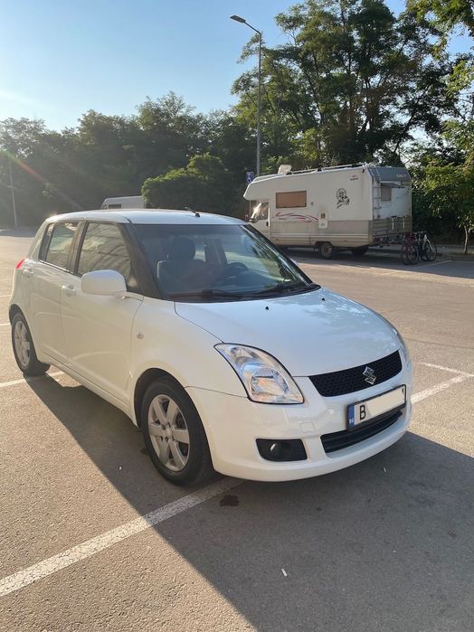 Suzuki Swift Сузуки Суифт Автоматик
