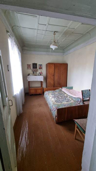 Продается дом 4 соток 6 комнат фасад дома 20 метров. Ориентир Гелён.