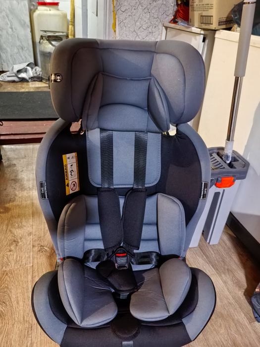 Новое автокресло