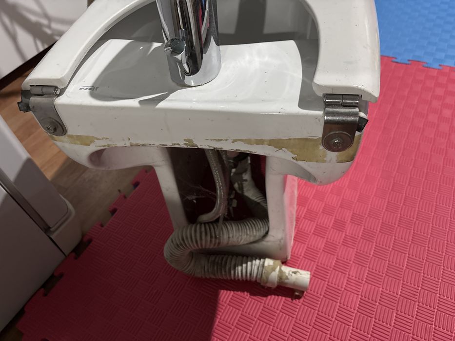 Продам биде б/у .