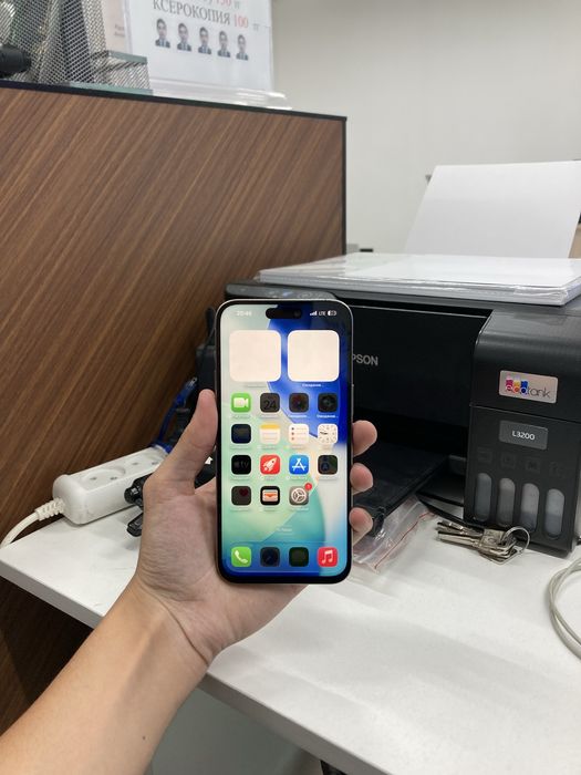 Продам срочно iPhone 15 Pro Max 512GB