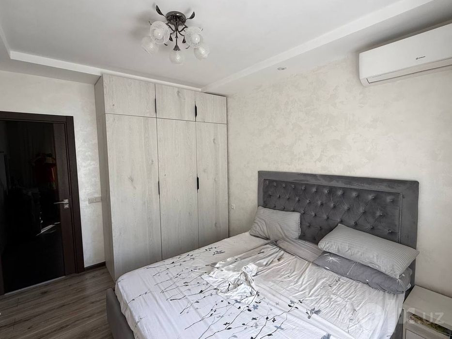 Продам 3 ком Ахмад Югнакий №U79