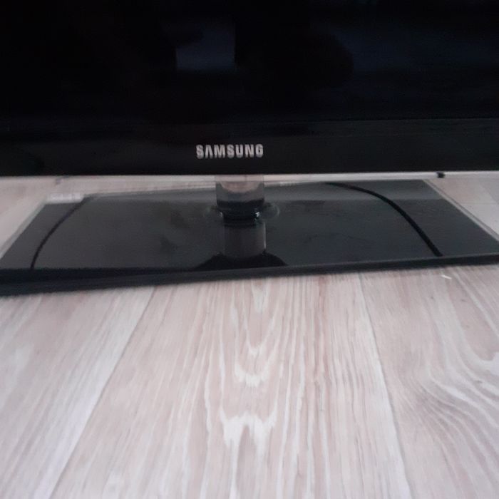 Телевизор самсунг