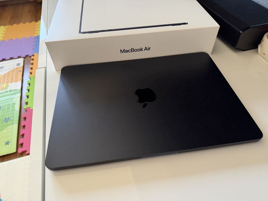 MacBook Air 13” Apple M2 | 8 GB RAM | 256 GB SSD