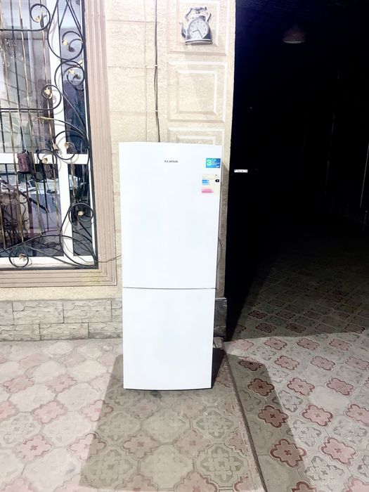 Продам Холодильник Самсунг