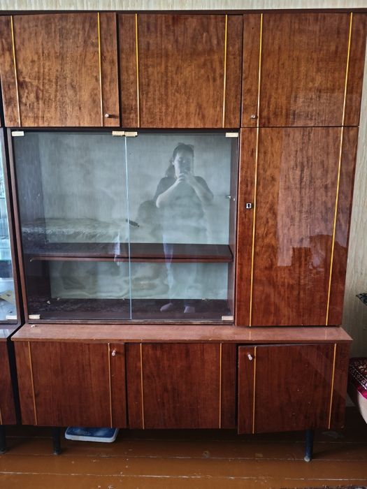 Сервант 2 Серванта район бульвар Гагарина. Самовывоз.