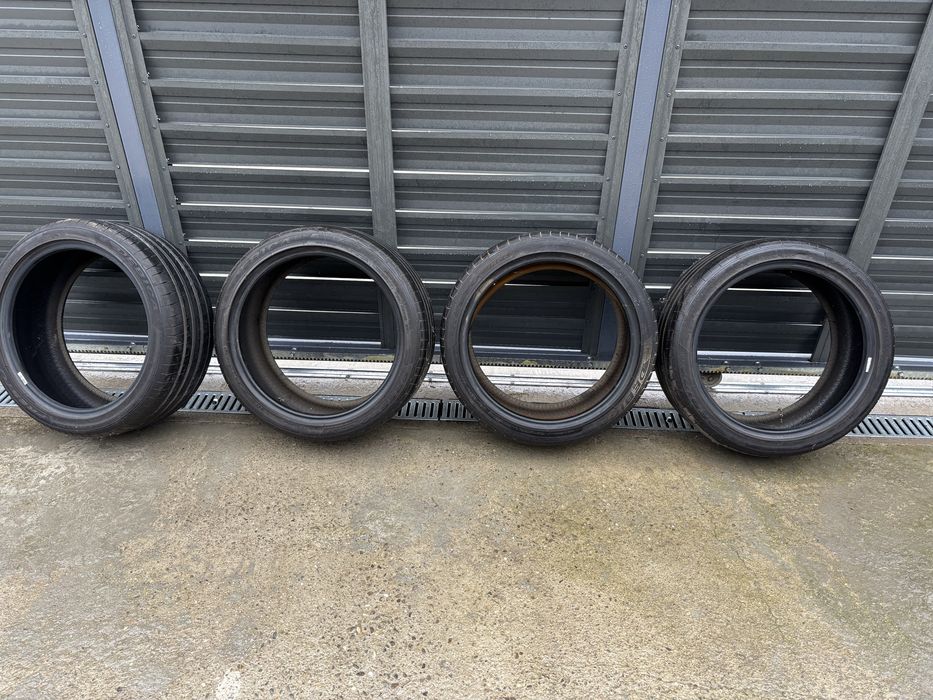 Anvelope 235/40 R18