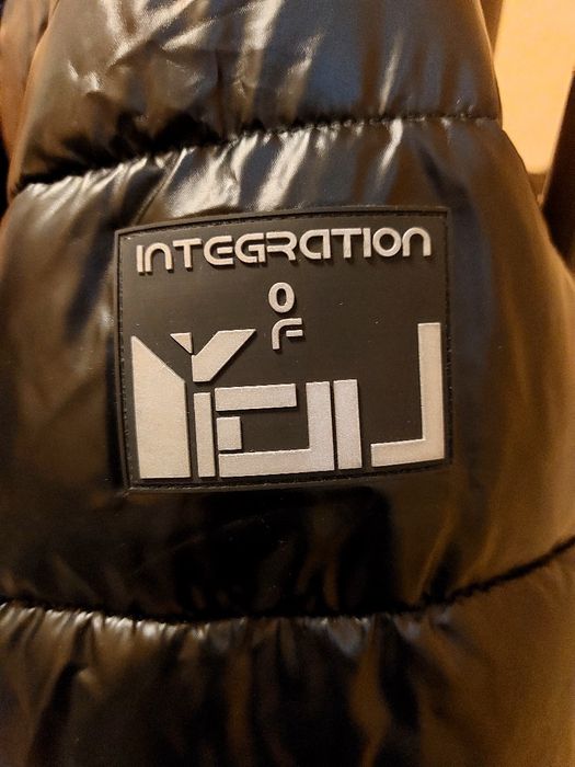 Куртка зимняя, чёрная