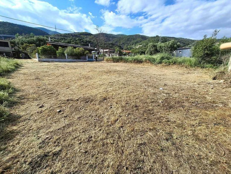 Продава се парцел с площ 350 м2 в Аспровалта, Гърция