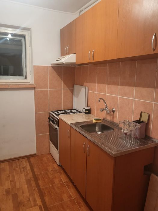 Inchiriez apartament 2 camere