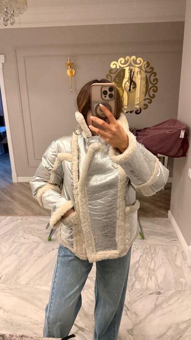 Стильный авиатор MONCLER