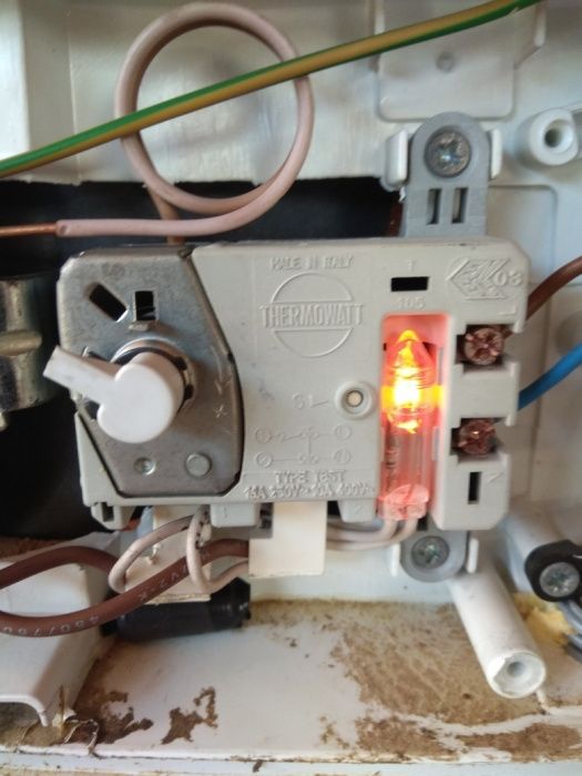 Термостат на Аристон