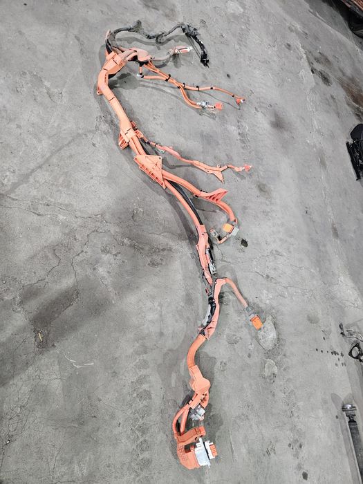 Кабели за Toyota Rav4  plug-in