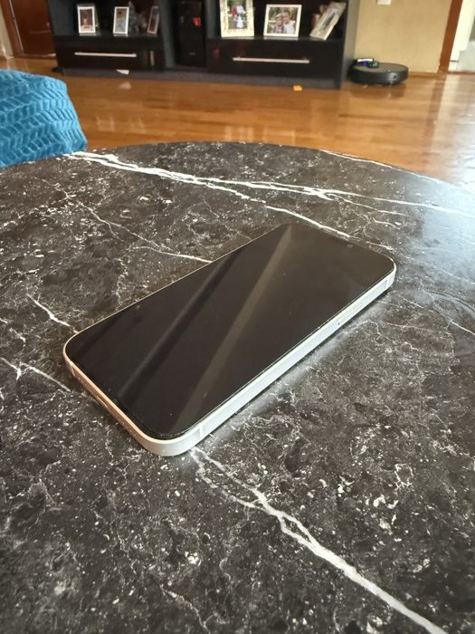 Vand iPhone 12  256GB