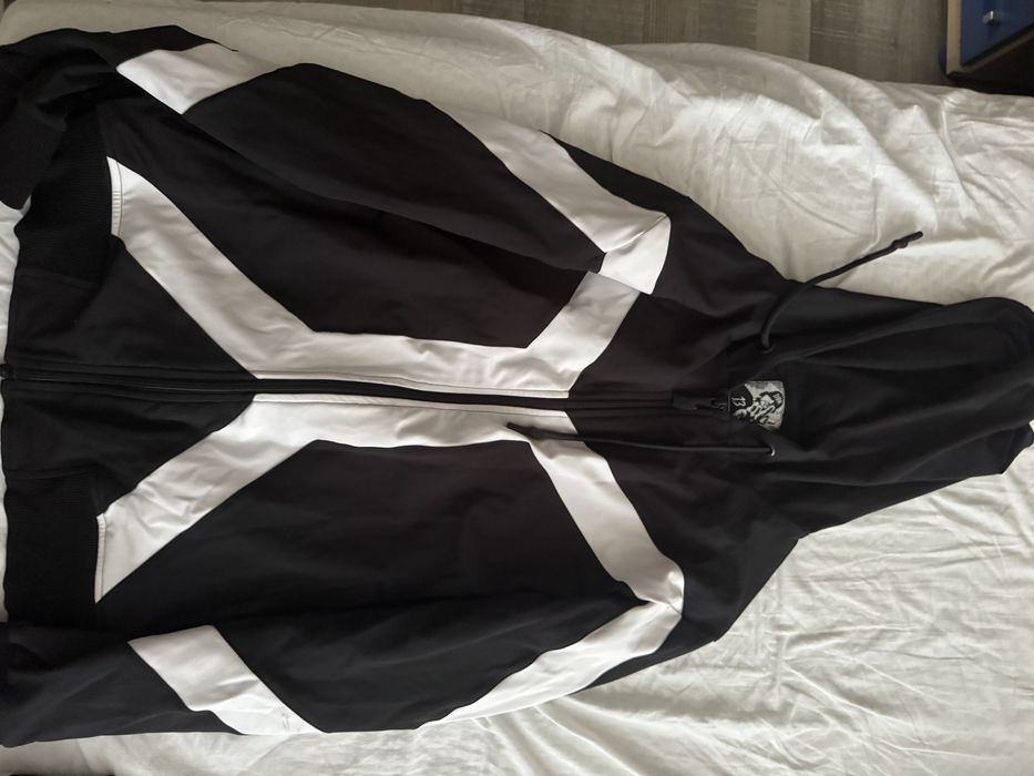 Комплект на Луда горнище и долнище ново