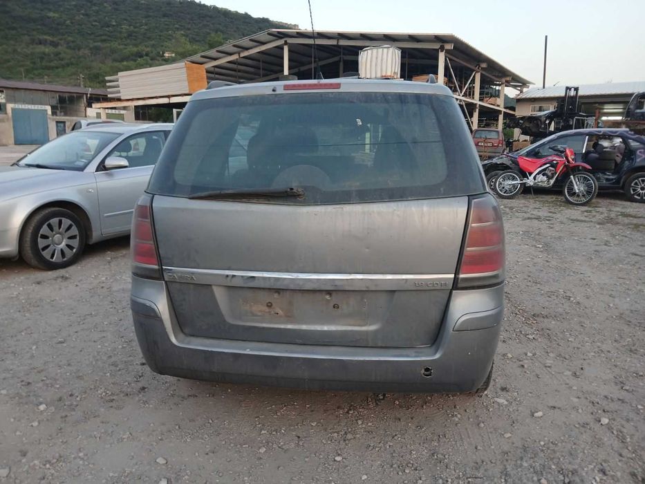 Opel Zafira 1.9 cdti, 2006 г на части
