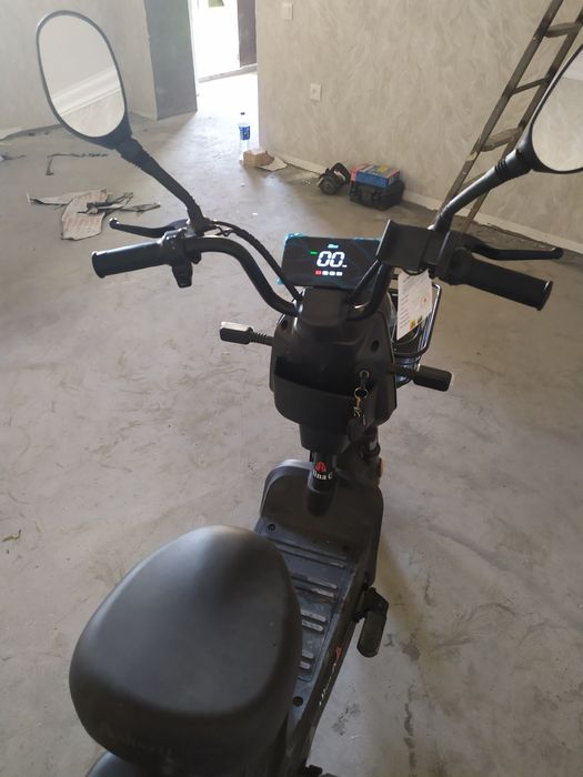 Skuter 23 yi 7 oyda olinga holati yangi narxi 4 million