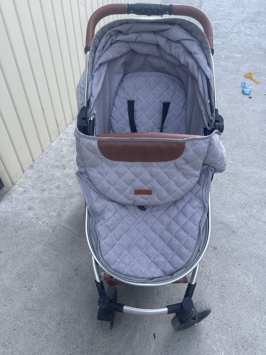 Продам детскую коляску