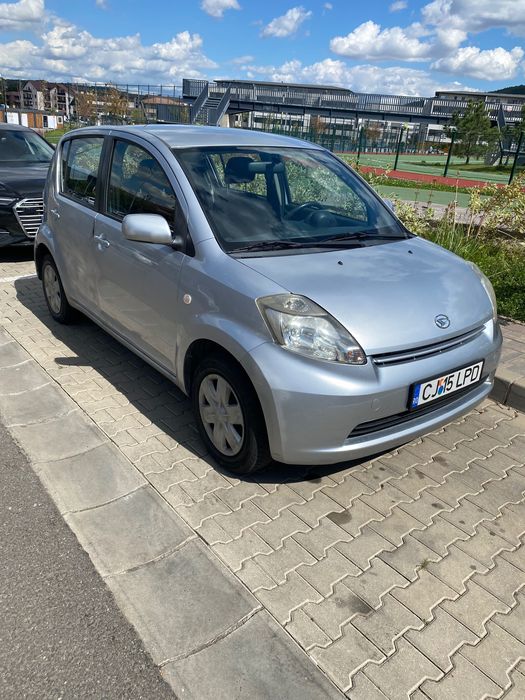 Vând Daihatsu Sirion 4x4