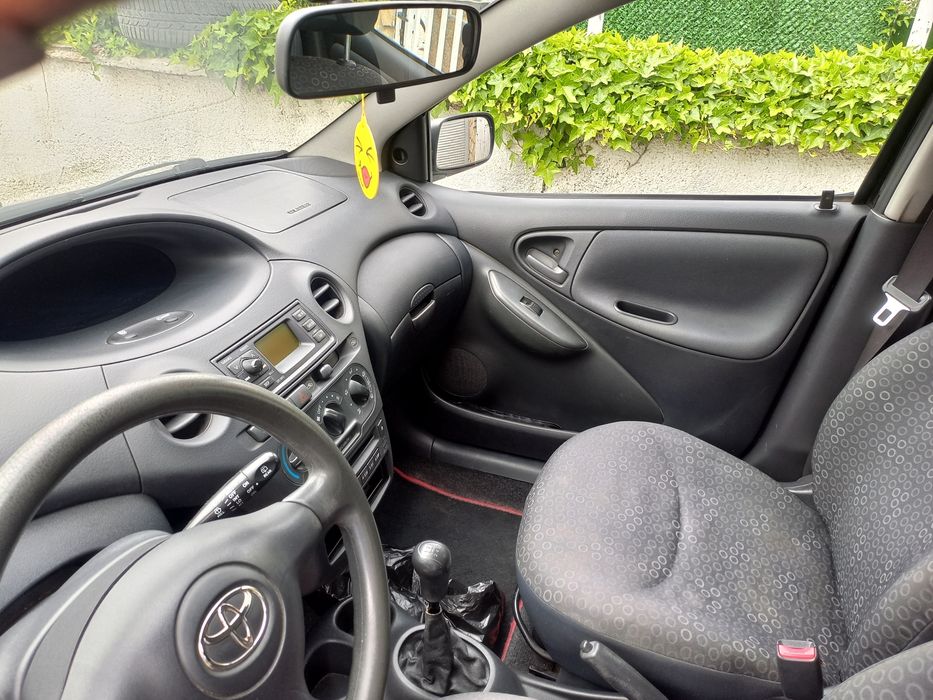 Toyota yaris 2005г. 1.4 d4d