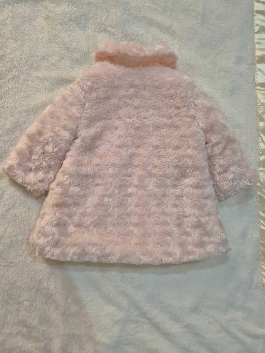 Розово палто на Calvin Klein