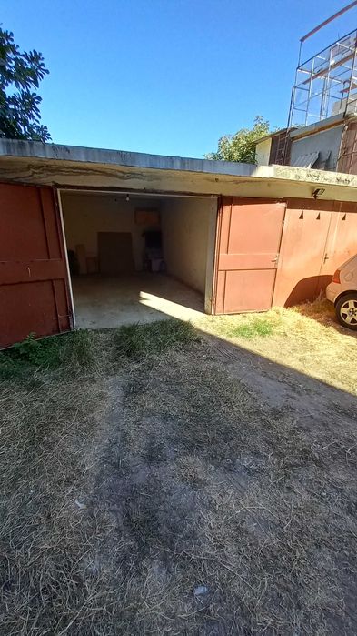 Продава се Гараж / Паркомясто в Пазарджик, Център - 23 кв.м за 677 €/кв.м - Снимка #2