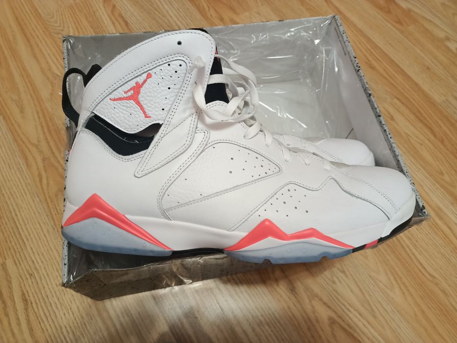 Jordan 7 Retro Infrared