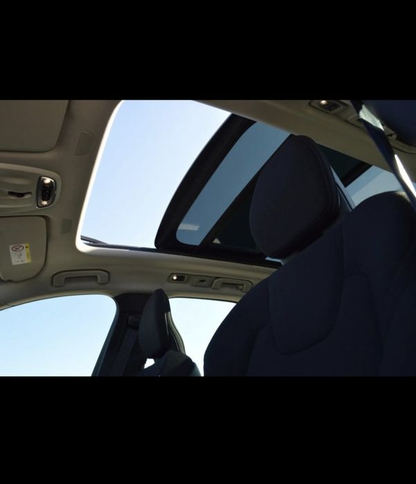 2021 Volvo XC60 T6 RECHARGE  AWD 4x4 plug-in hybrid/ 340hp