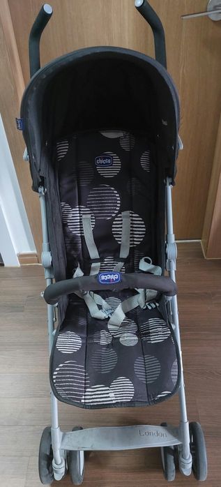 Продаю коляску Chicco London