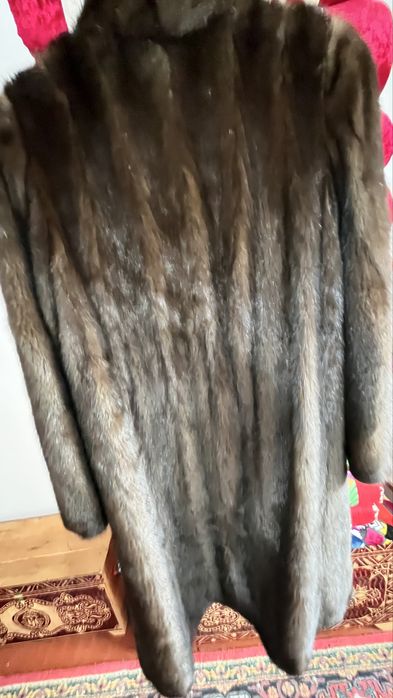 Шубы почти новый