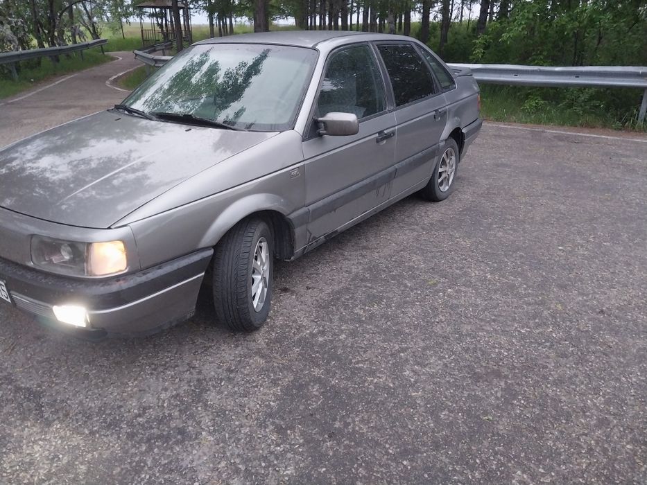 Пассат б3  седан