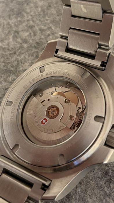 Vand ceas Automat VictorInox Swiss Army