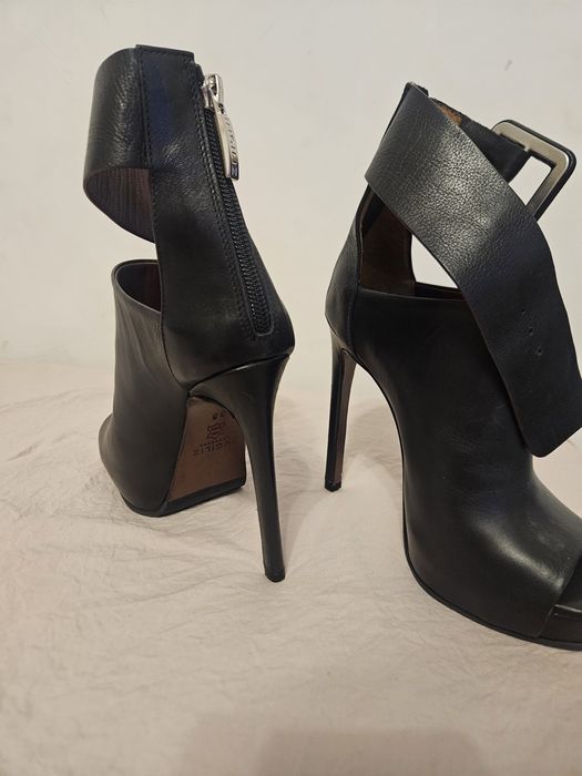 Ingiliz  обувки нови