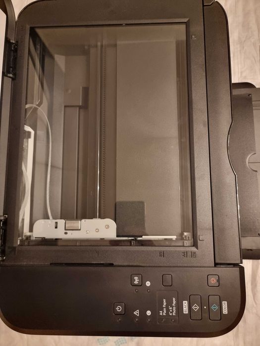 Imprimanta Multifunctionala Canon Pixma MG3650, A4, Duplex, Wireless