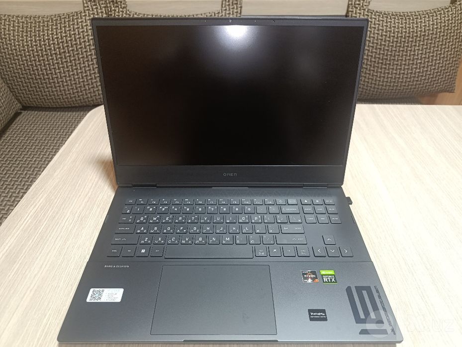 HP OMEN 16    144Hz