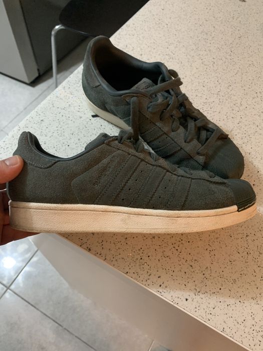 Adidasi Adidas SuperStar ca noi